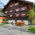 Holiday home Bergwelt-m - Scheunencamping *